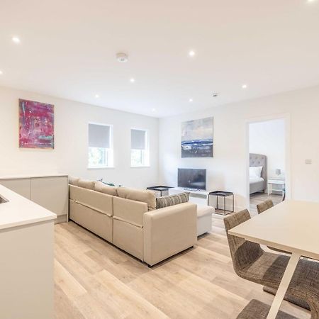 Entr - Modern Apartments In ويندسور المظهر الخارجي الصورة