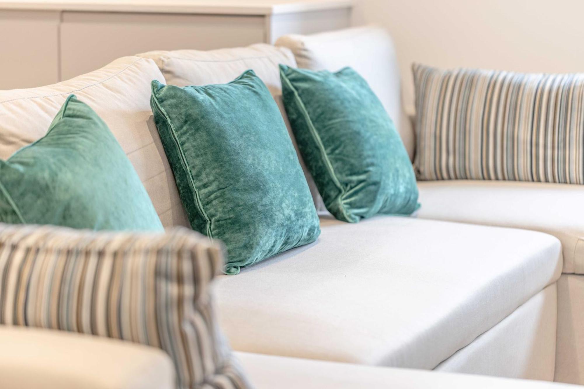 Entr - Modern Apartments In ويندسور المظهر الخارجي الصورة