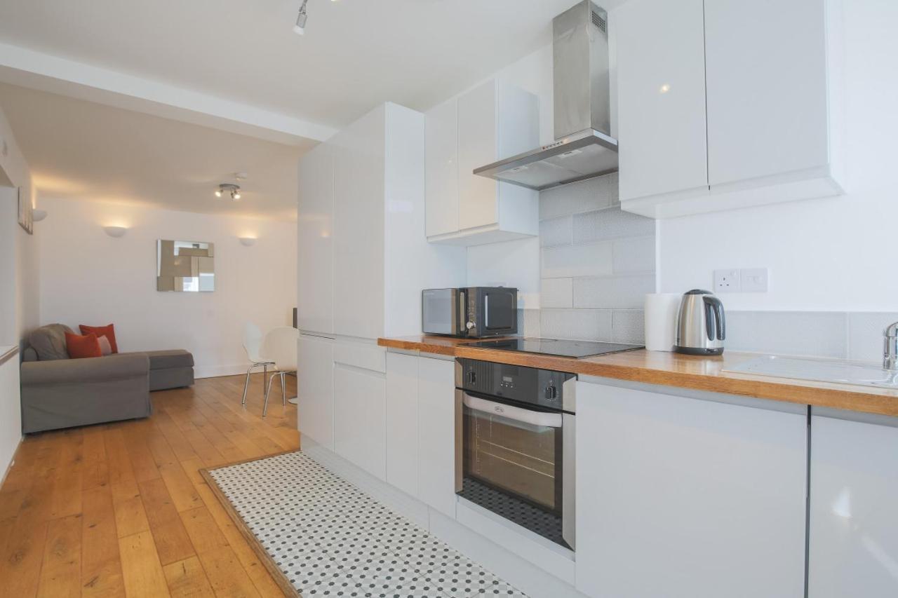 Entr - Modern Apartments In ويندسور المظهر الخارجي الصورة