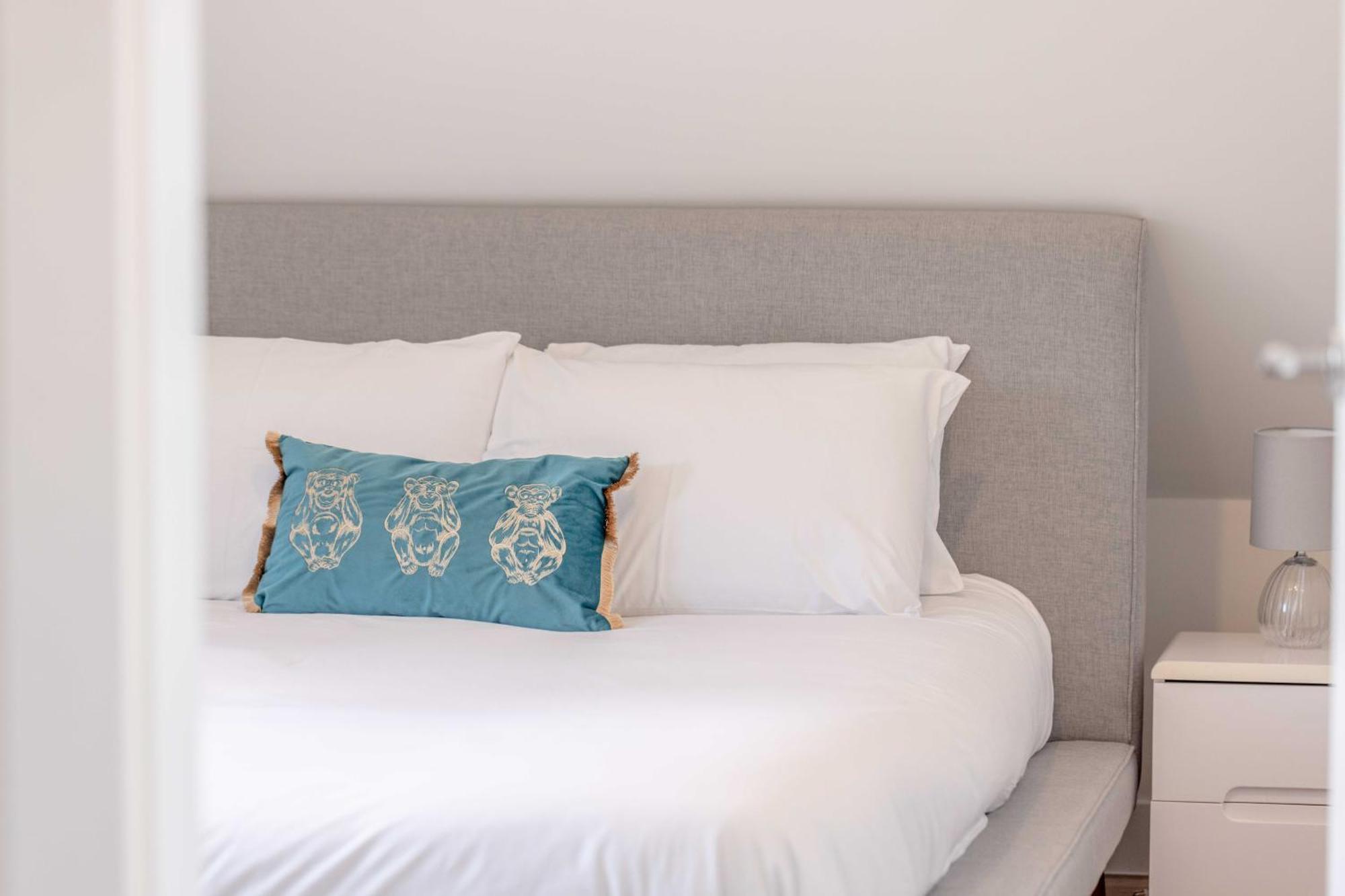 Entr - Modern Apartments In ويندسور المظهر الخارجي الصورة